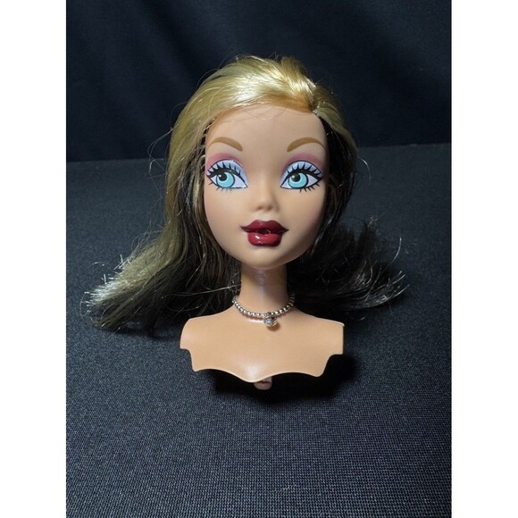 Barbie My Scene Swappin' Styles Kennedy Doll Blonde Black Highlight Streak Hair - Picture 1 of 7